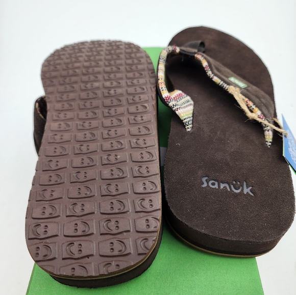 SANUK Mens Ziggy ST Suede Flip Flops Sandals Brown New in Box - Picture 5 of 5